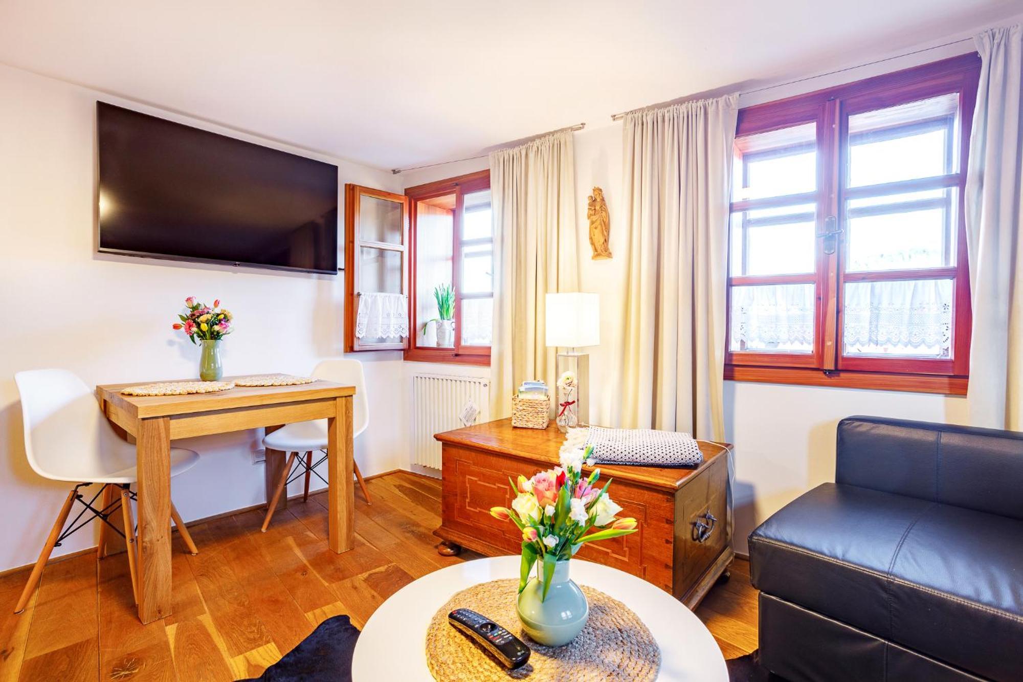 Apartments No.59 Loket Eksteriør billede